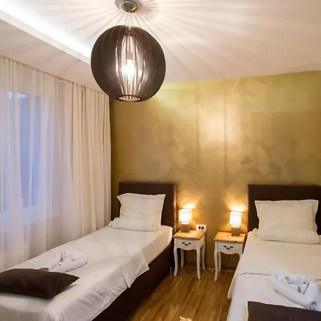 Apartment Exclusive And Studio Subotica Exterior photo